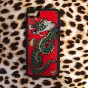 iPhone 6/7 Wildflower Dragon Case